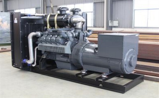 濮阳二手康明斯50kw小型柴油发电机组